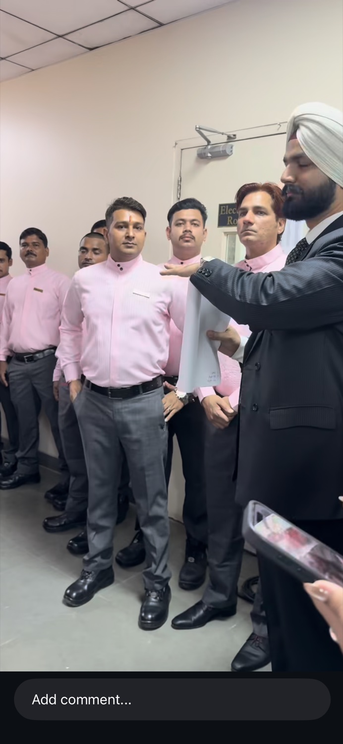 Pukhraj Bedi briefing a hospitality team